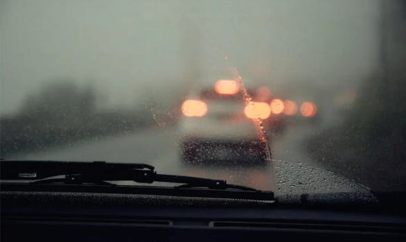 用車百科 | 雨刮器總是刮不干凈怎么破？